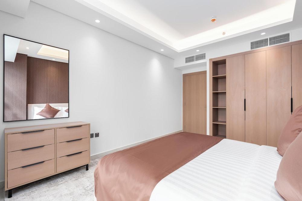 Samaya Holiday Homes Cloud Suites Room Type - Deluxe Apartment, City View