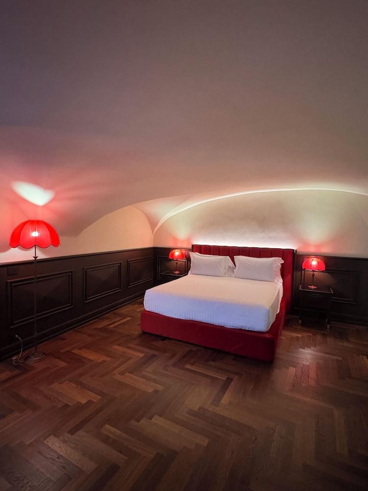Palazzo Gambirasi Luxury Suite Roma Room Type - Luxury Apartment Gambirasi