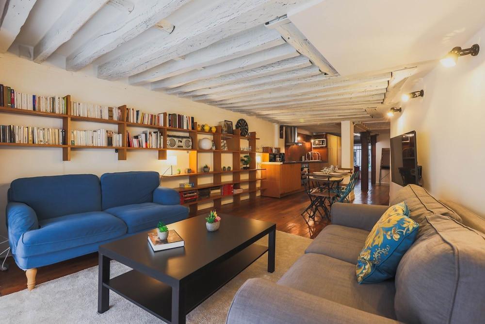 Characterful Apartment 6P Grand Boulevard Room Type - House