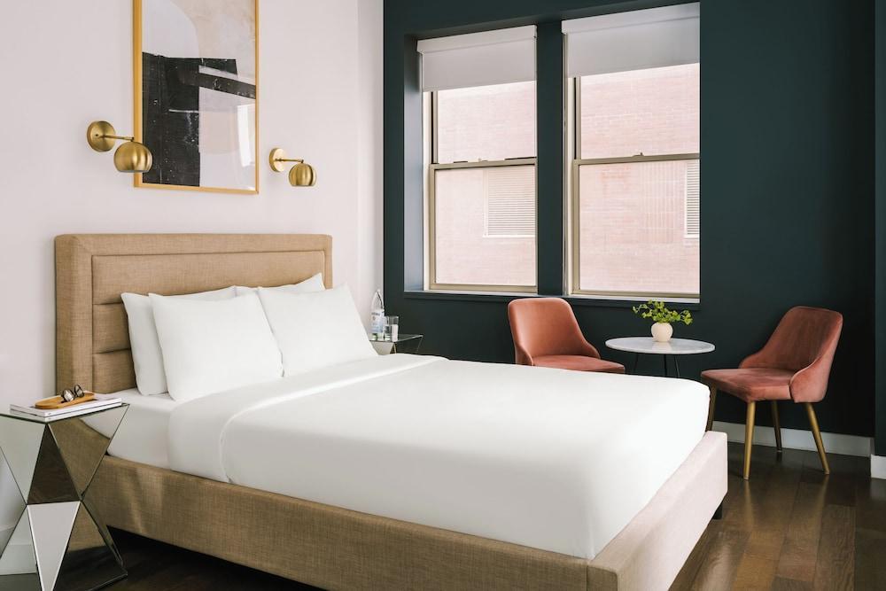 Nester Finn Financial District Room Type - Standard Studio, 1 Queen Bed
