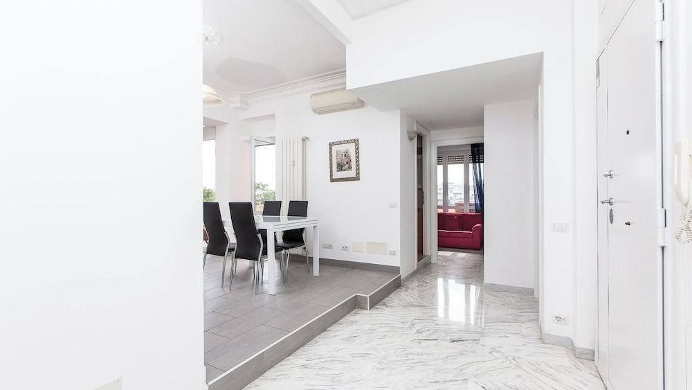 Rental in Rome Quattro Venti Terrace Apartment - Tap to explore photos