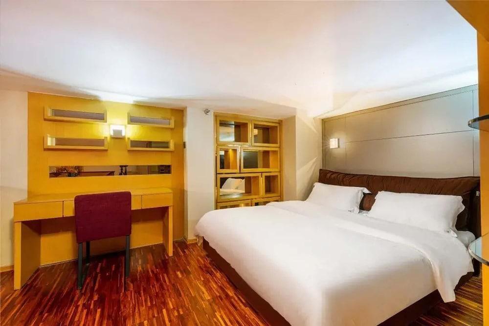 Baugli Hotel Apartment - Canton Tower Zhujiang New Town - Tap to explore photos