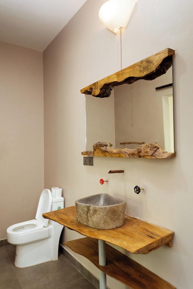 Krazy Gecko Resort Room Type - Deluxe Double Room, Garden View