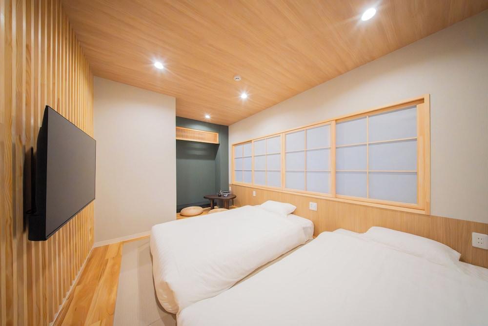 MARUMI HOTEL Uguisudani Room Type - Comfort Suite, 2 Bedrooms, Non Smoking, Private Bathroom MARUMI HOTEL Uguisudani Room Type - Comfort Suite, 2 Bedrooms, Non Smoking, Private Bathroom