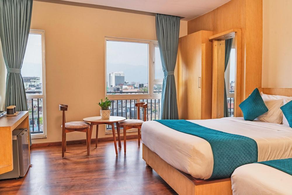 Marlo Hotels - Tap to explore photos