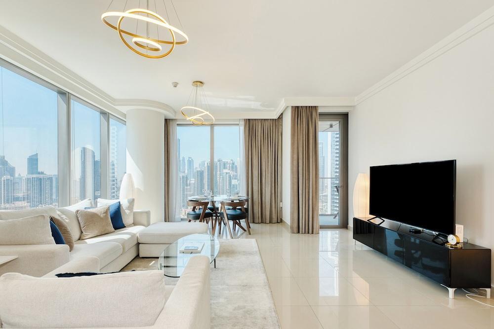PVH - Boulevard Point 2BR - Dubai Mall - Tap to explore photos