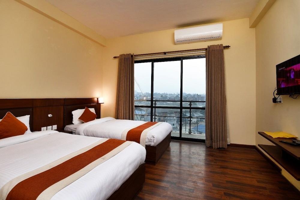 Hotel Harmony Room Type - Deluxe Double or Twin Room
