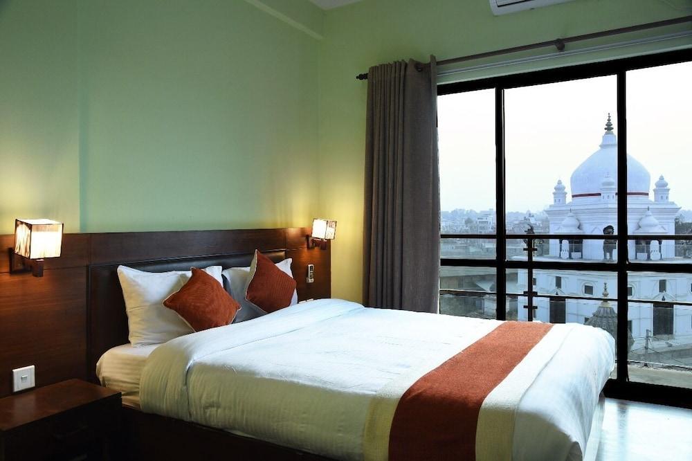 Hotel Harmony Room Type - Deluxe Double Room, Balcony, City View