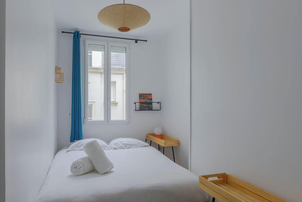 Paris sacré coeur prestige residence - Tap to explore photos