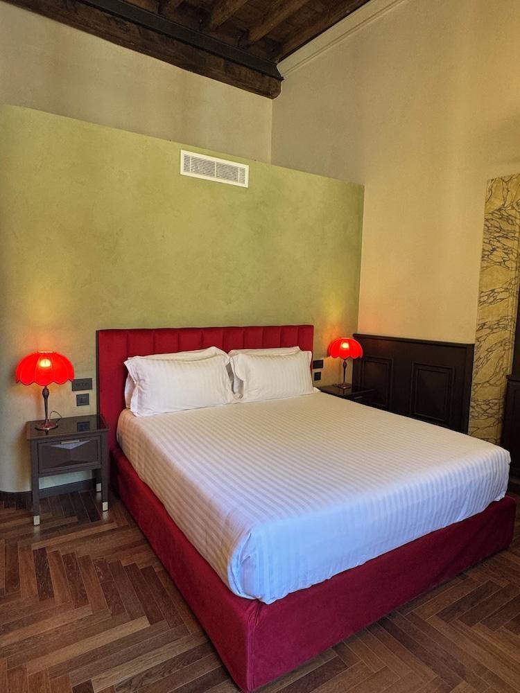 Palazzo Gambirasi Aparthotel Roma Room Type - Deluxe Room
