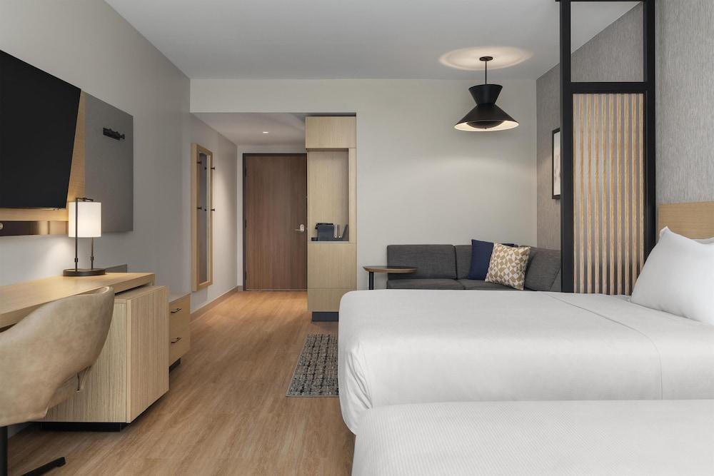 Hyatt Place Toronto Airport - Tap to explore photos