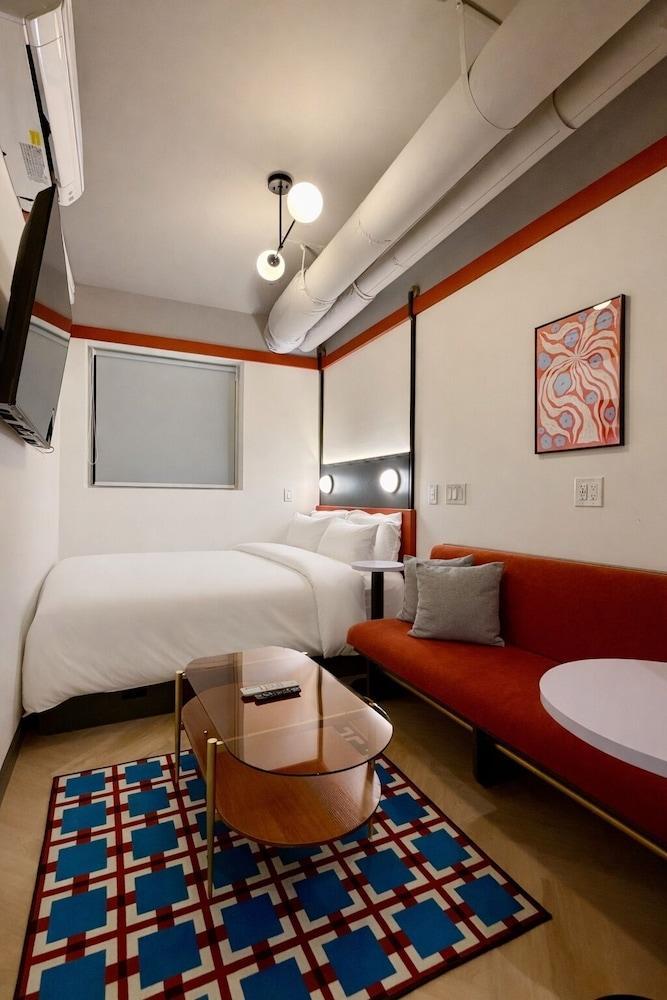 Nomas Hotel Room Type - Premium Room, 2 Queen Beds
