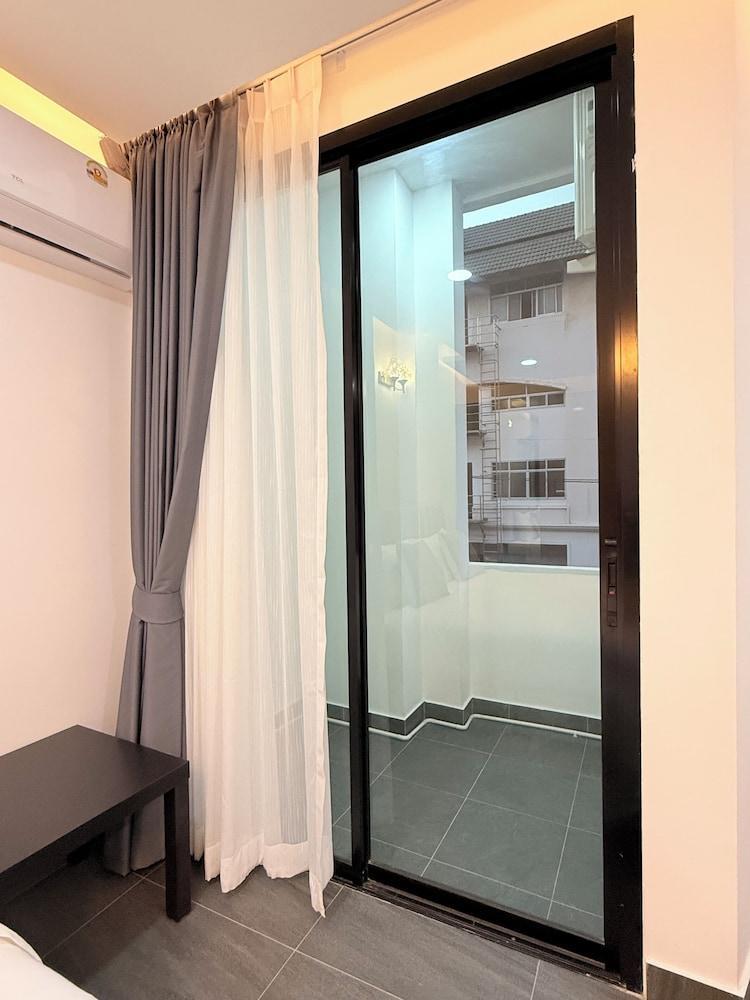 Velora Jomtien Residence - Tap to explore photos