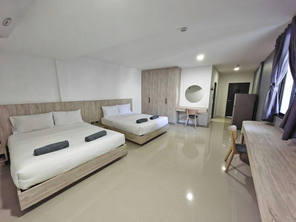 All day hostel @ BTS Bang Chak Room Type - Family Room