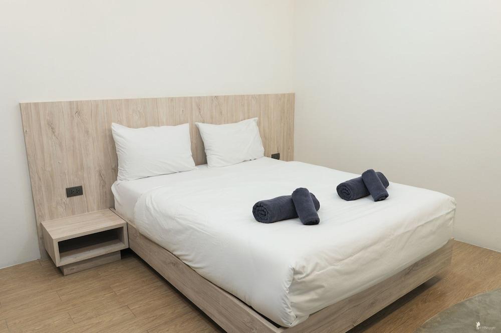 All day hostel @ BTS Bang Chak Room Type - Standard Double Room