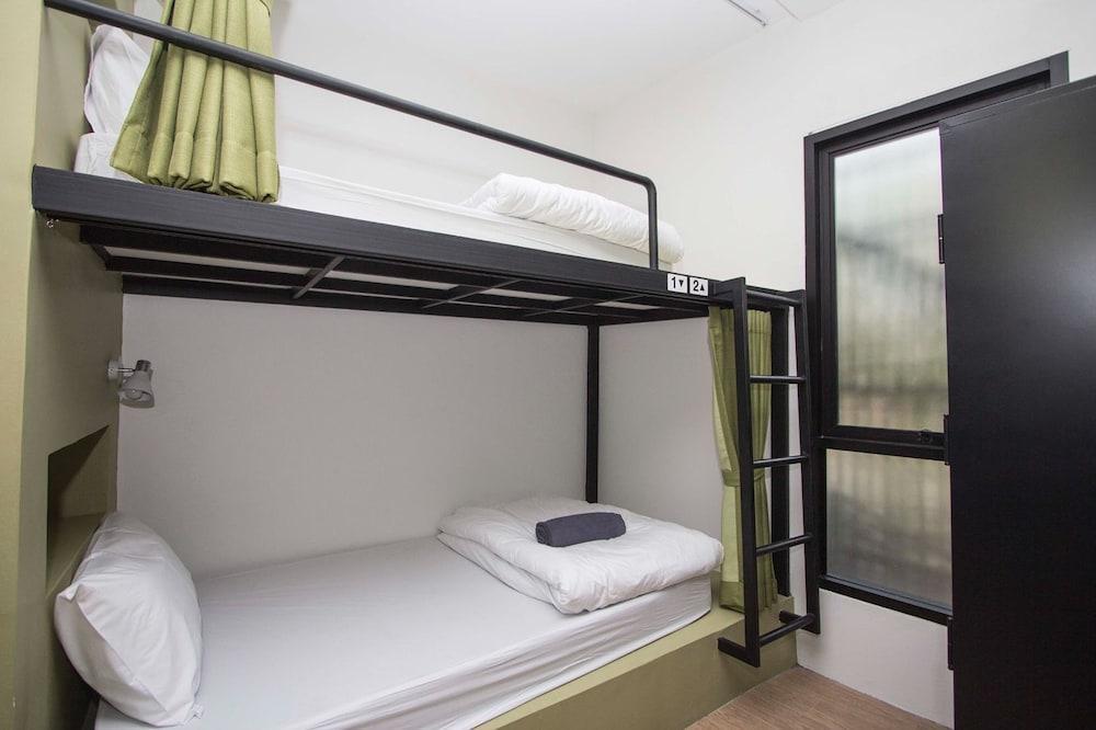 All day hostel @ BTS Bang Chak Room Type - Bed in 6 Beds Female Dorm