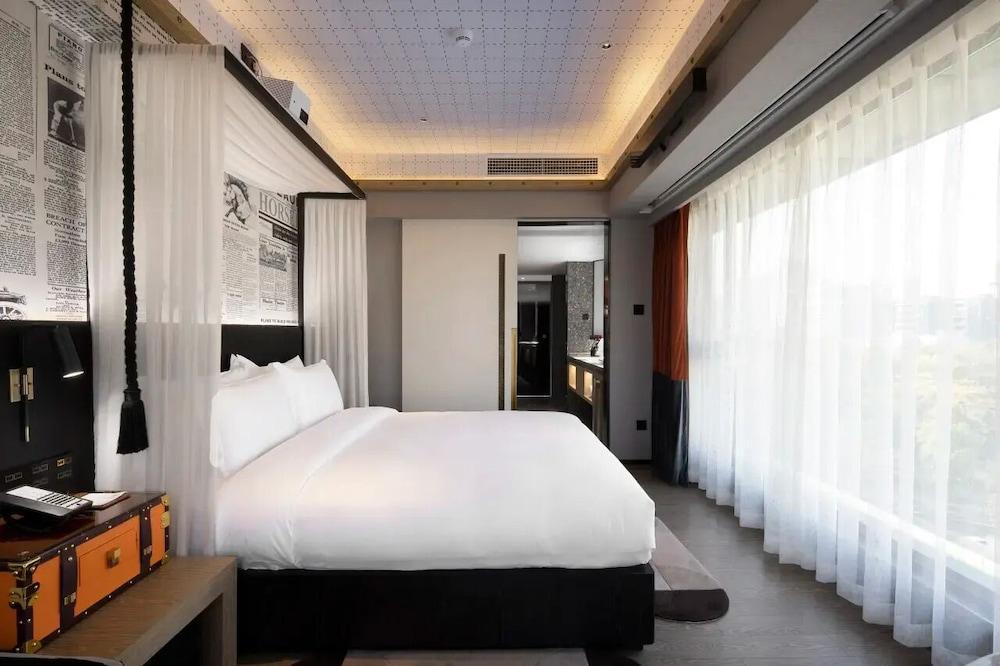 Arthur Hotel Canton Tower Guangzhou Room Type - Luxury Double Room