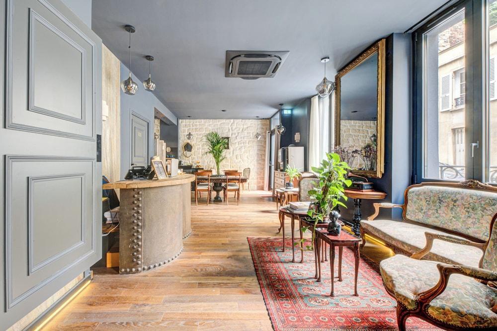 Hôtel Maât Batignolles