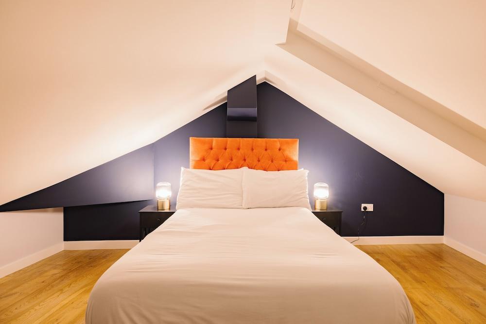 Leicester Square 3rd Floor Studio Room Type - Family Studio