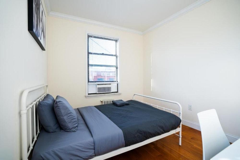 Harlem Manhattan Suites Room Type - Apartment, 4 Bedrooms, Kitchen