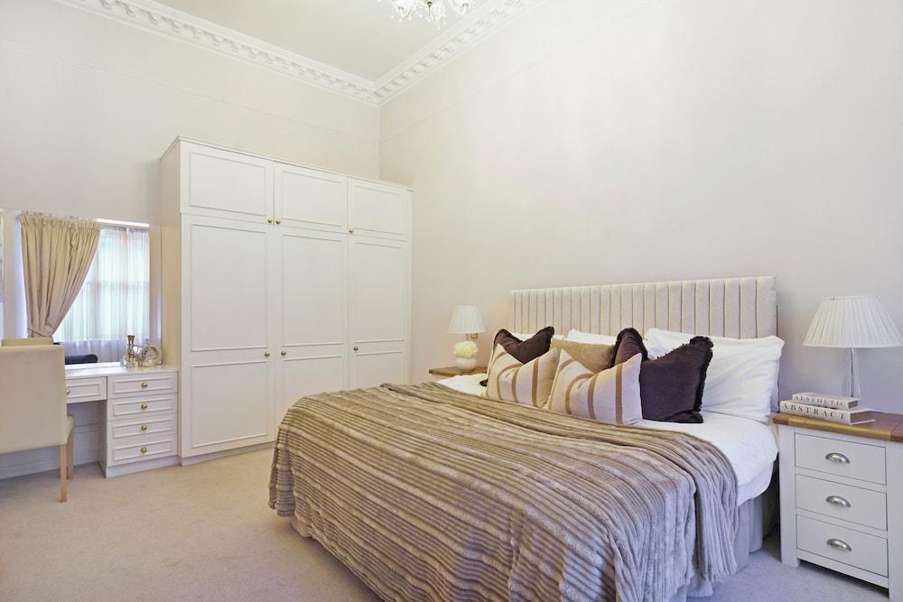 Hertford Flat 3 Room Type - Apartment, Non Smoking