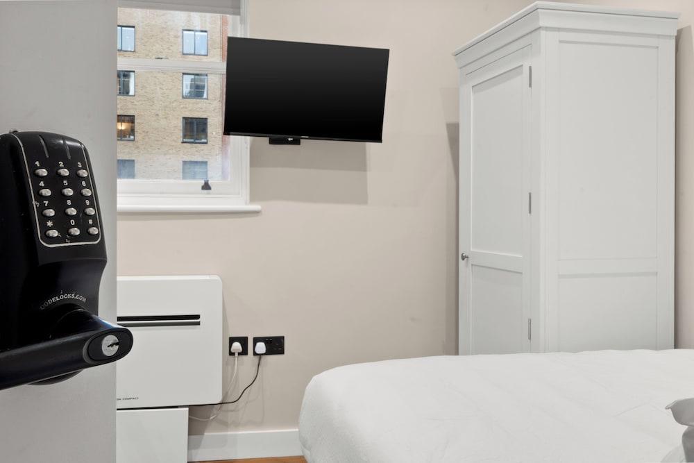 Grove Heights Shoreditch Room Type - Superior Studio