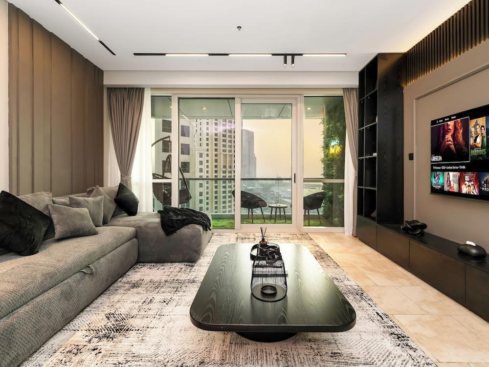 Grand JBR PentHouse Style - Tap to explore photos