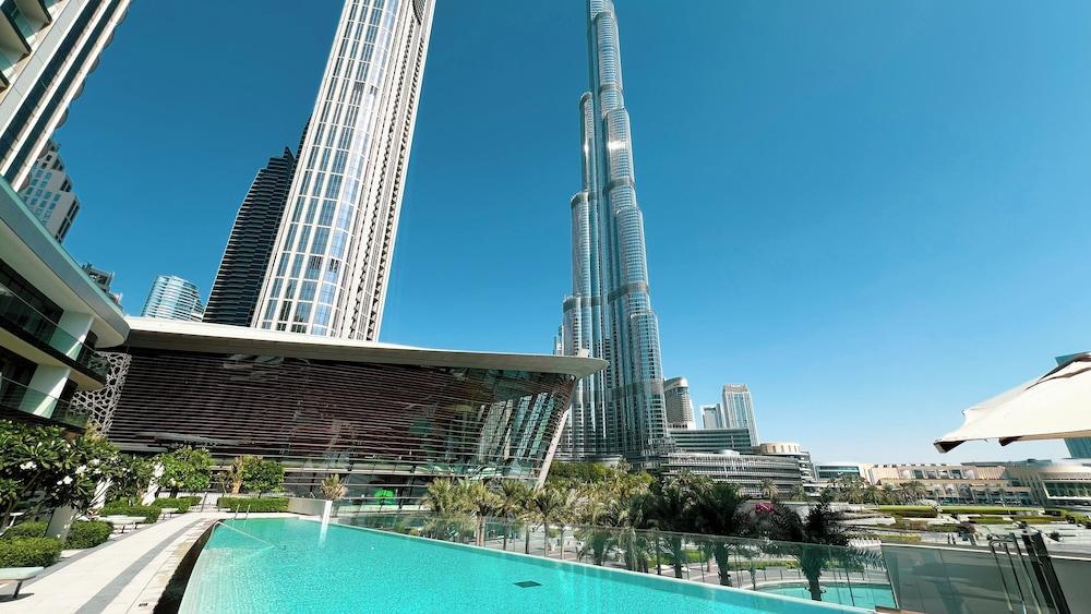 Grande Suites by Hostiva - Burj View - Tap to explore photos
