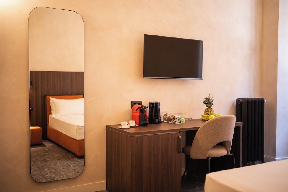DOMUS ANCONA Room Type - Standard Double Room