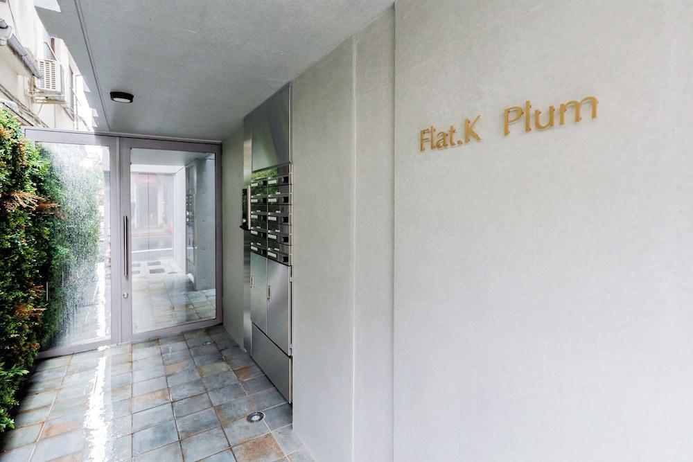 Flat K Plum Umegaoka by Tranova