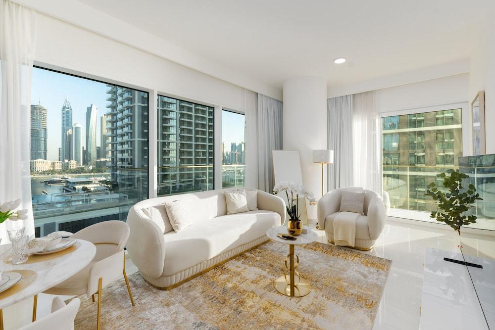 Elite 1BR Emaar Beachfront Near Marina JBR - Tap to explore photos