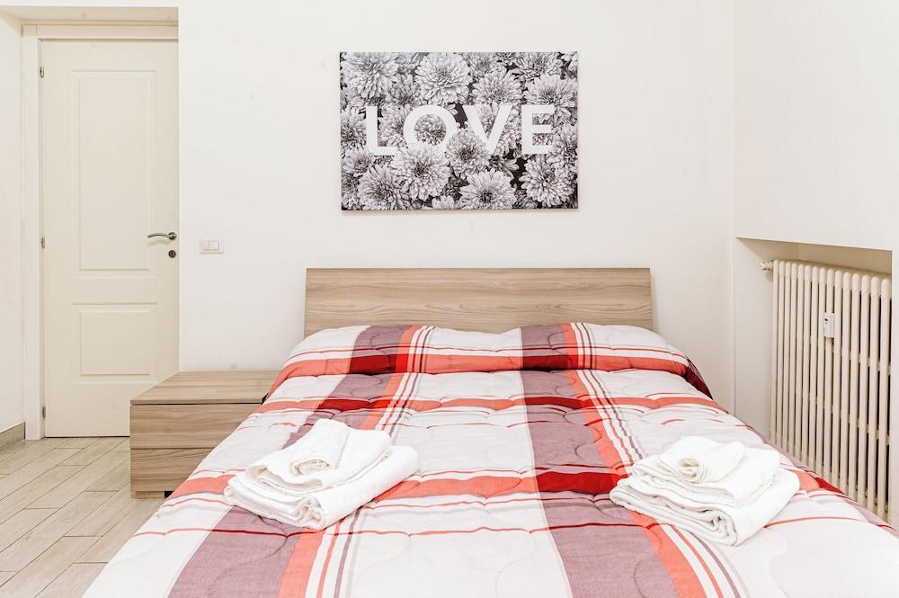 Luca Flat - Tiburtina Train Station Room Type - Condo