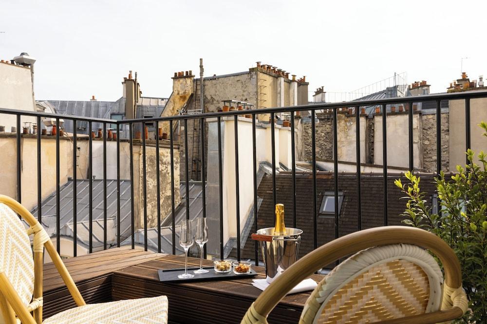 Hotel le 6 Tiquetonne Room Type - Room PRESTIGE Double with Balcony