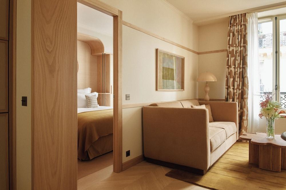 HIGHSTAY Maisons - Vintimille Room Type - Deluxe Room, City View HIGHSTAY Maisons - Vintimille Room Type - Deluxe Room, City View