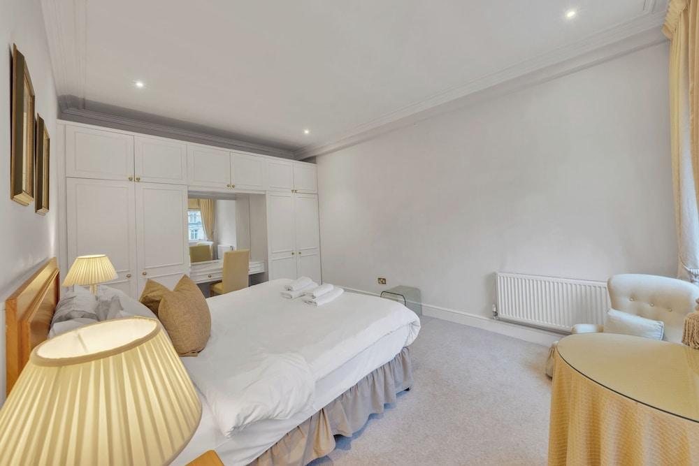 Hertford Flat 11