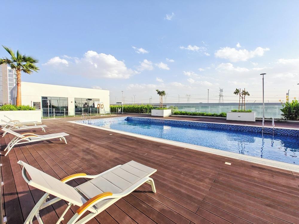 Tranquil Studio Getaway in Meydan City
