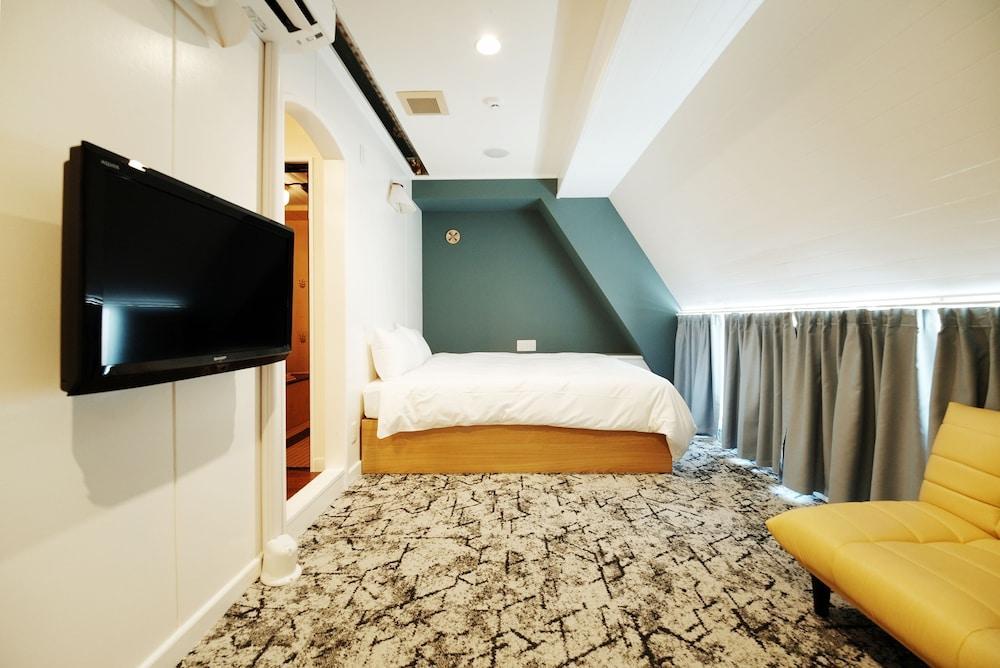 Lumi Hotel Tokyo Shinkoiwa Room Type - Economy Double Room