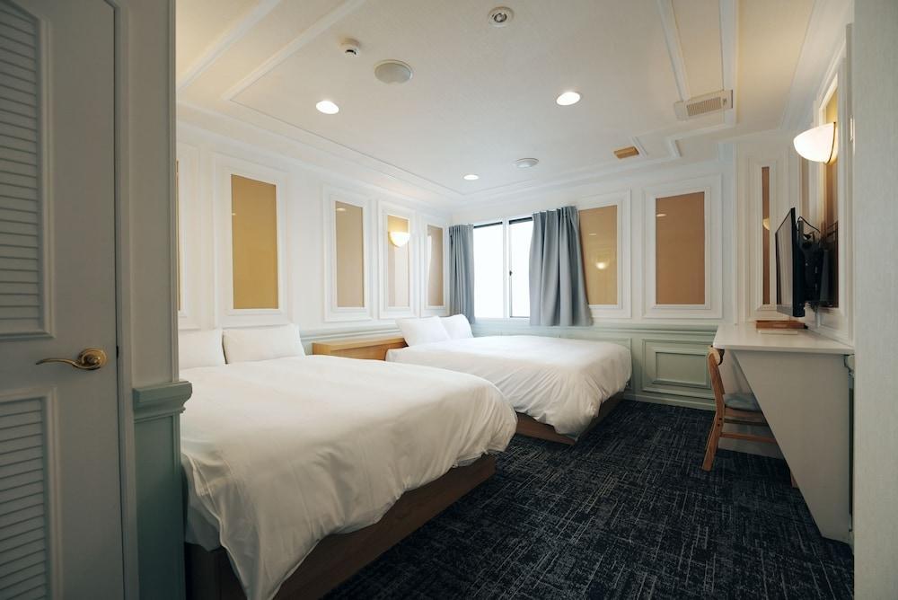 Lumi Hotel Tokyo Shinkoiwa Room Type - Quadruple Room