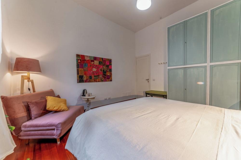 Campani Rooms - Termini Train Station Room Type - Basic Triple Room, Courtyard View