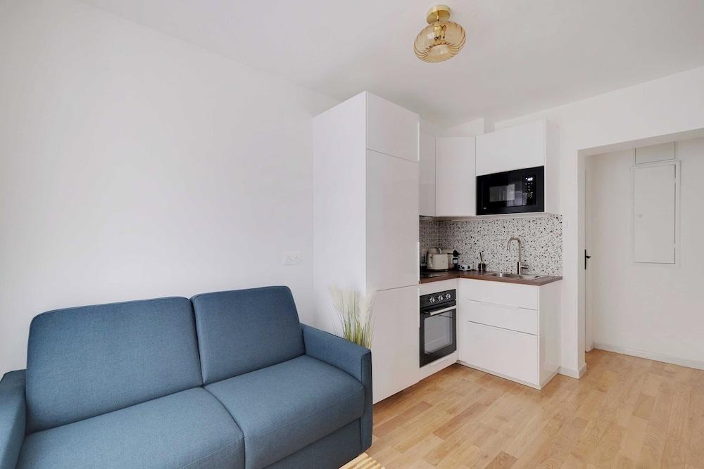 Charming Apartment 1br/3p - Oberkampf - Tap to explore photos