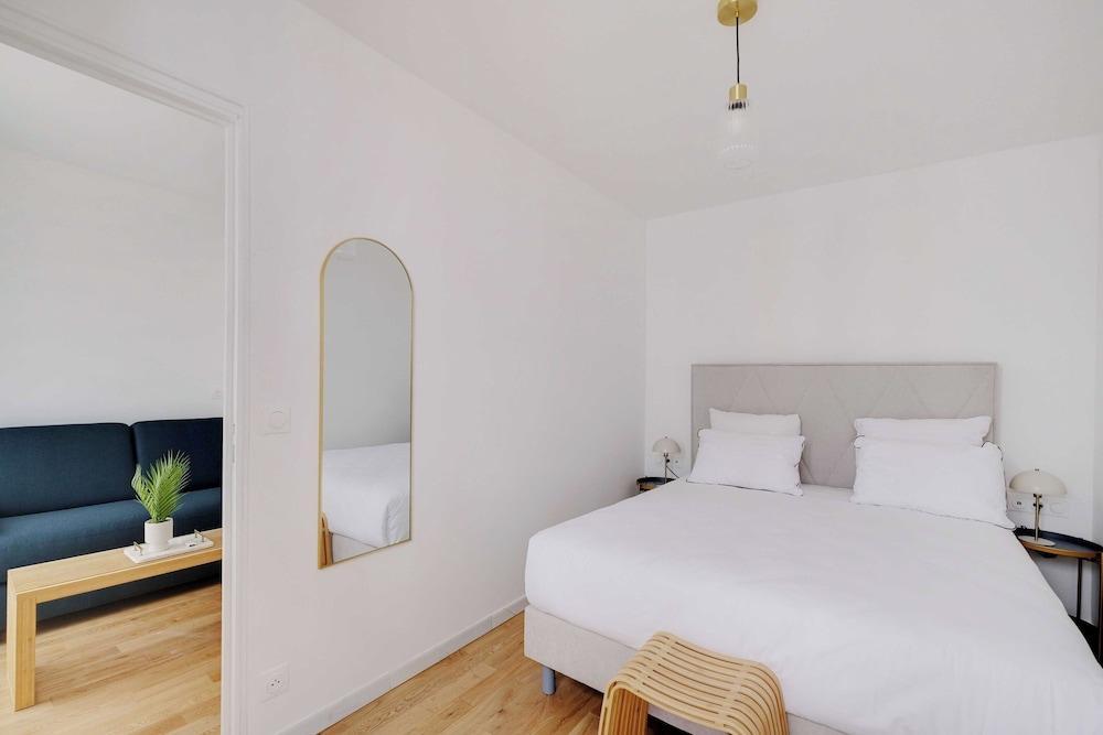 Charming Apartment 1br/3p - Oberkampf - Tap to explore photos