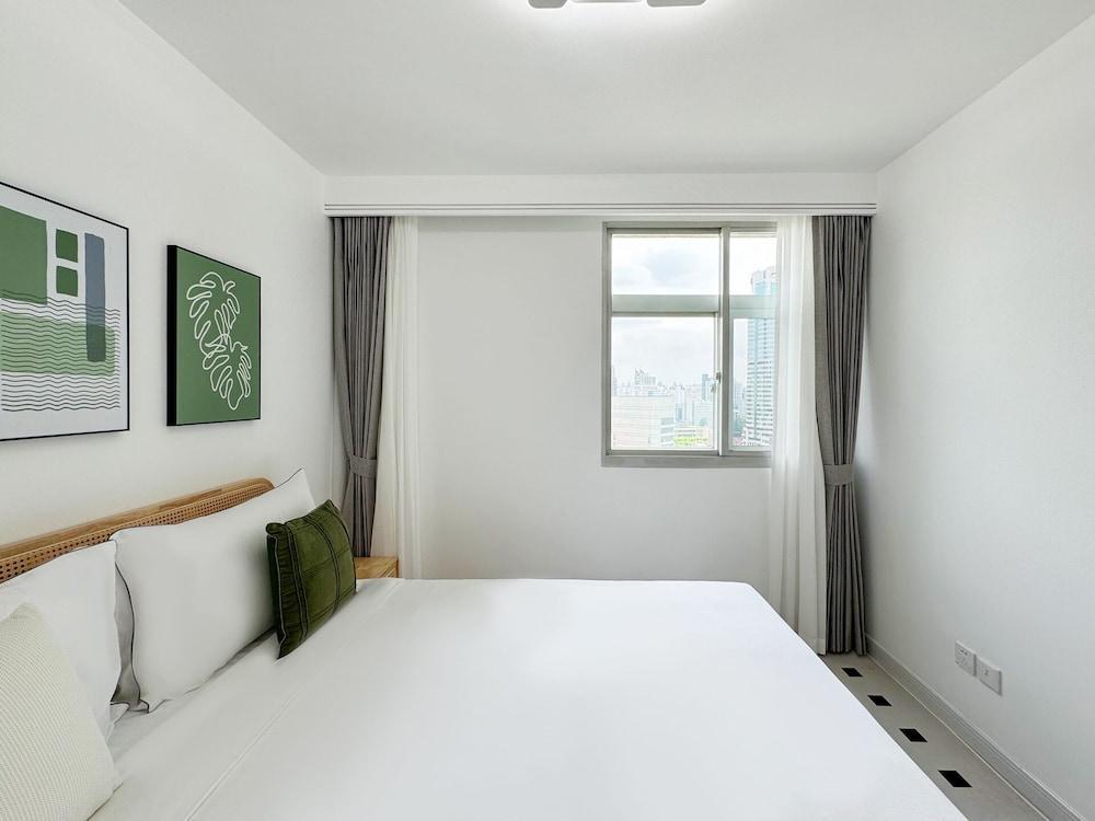 Tyms High Serviced Residence Shanghai Xujiahui Tower Room Type - Family Apartment, 2 Bedrooms, Balcony, City View Tyms High Serviced Residence Shanghai Xujiahui Tower Room Type - Family Apartment, 2 Bedrooms, Balcony, City View