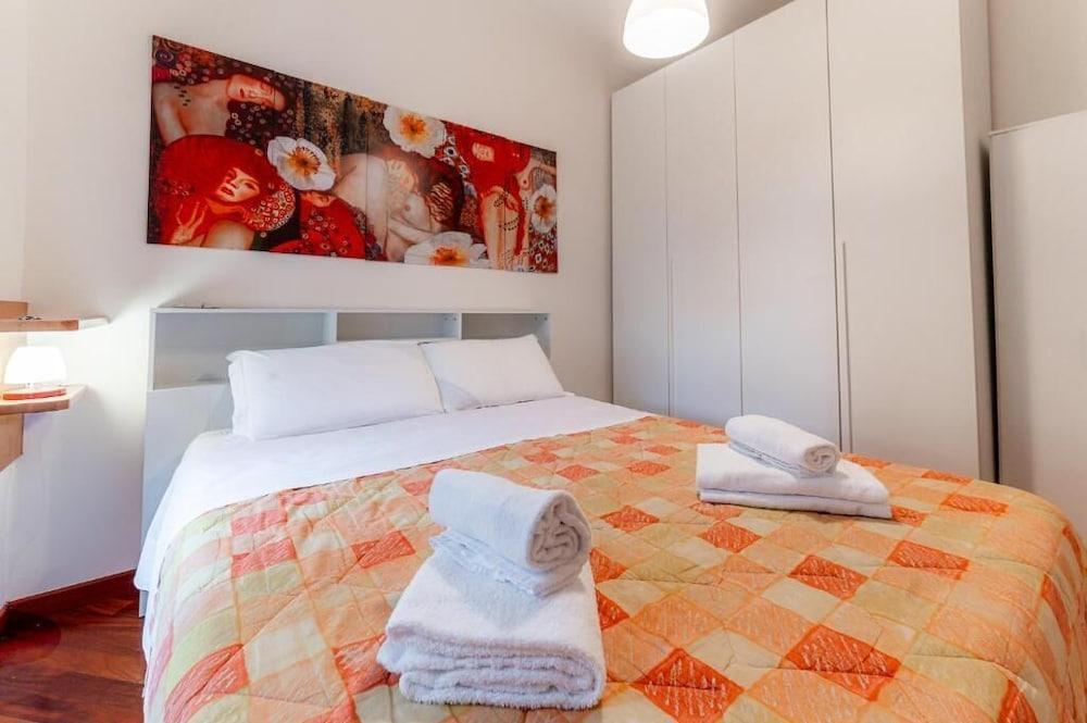 Daniele Flat - Ospedale Gemelli Room Type - Standard Apartment, City View Daniele Flat - Ospedale Gemelli Room Type - Standard Apartment, City View