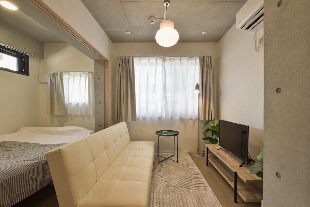 Bldg E. Tokyo Room Type - Apartment, Non Smoking (301)