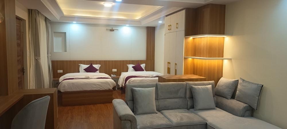 Batuwa Homes Room Type - Deluxe Double or Twin Room