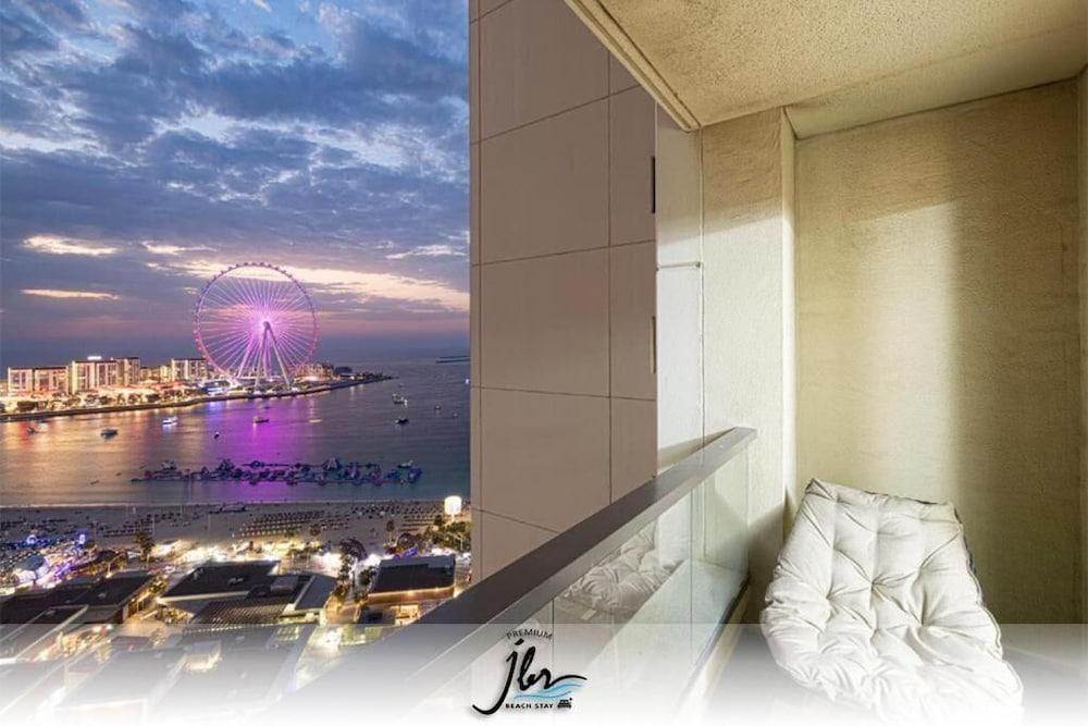 Beachside JBR Stay with Sea Views - Tap to explore photos