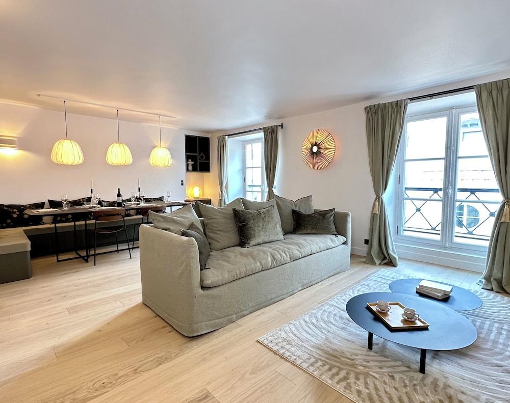 CORNEILLE Room Type - Deluxe Penthouse, 4 Bedrooms CORNEILLE Room Type - Deluxe Penthouse, 4 Bedrooms