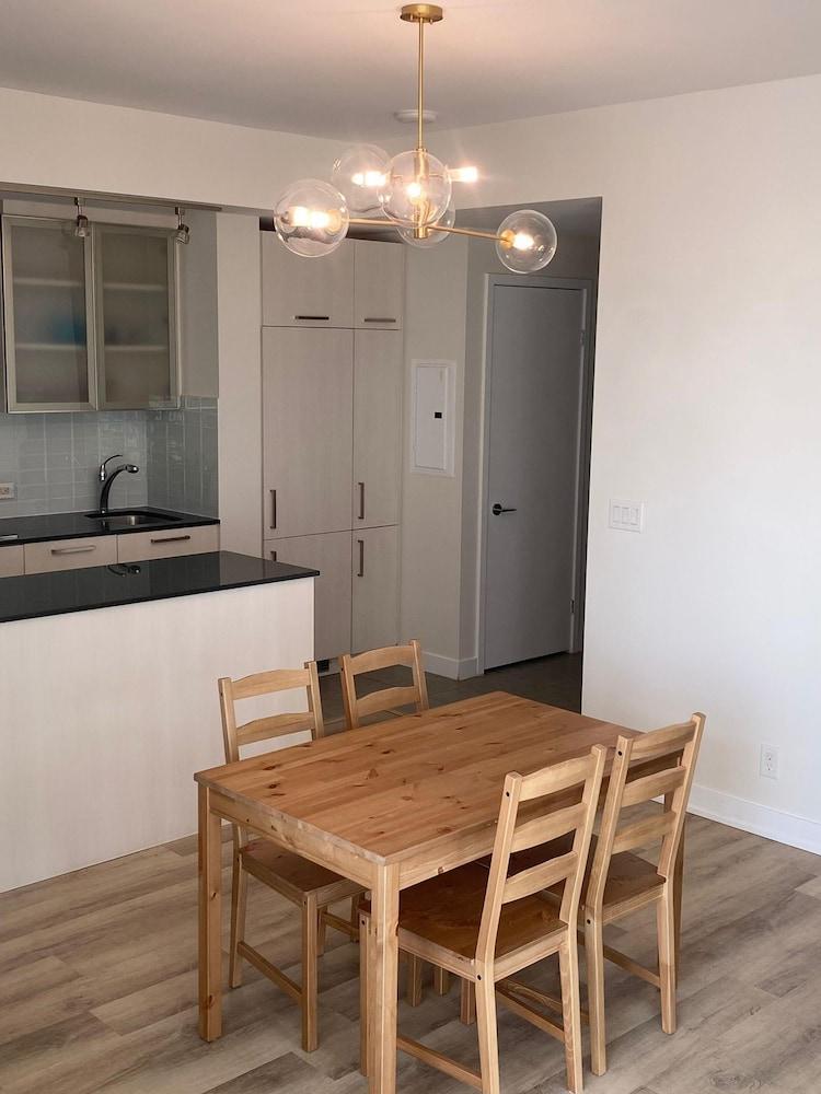 York St Executive Suites - Tap to explore photos