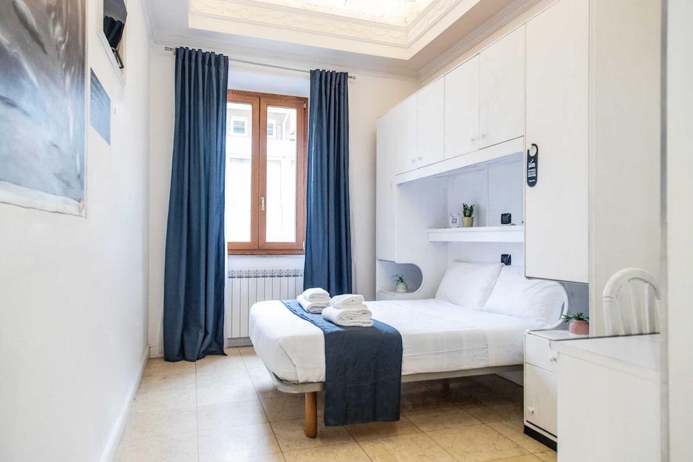 Golfo di Orosei Room Type - Classic Double Room, City View