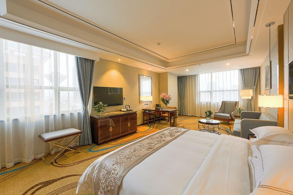 CHINA SHOW Room Type - Classic Twin Room